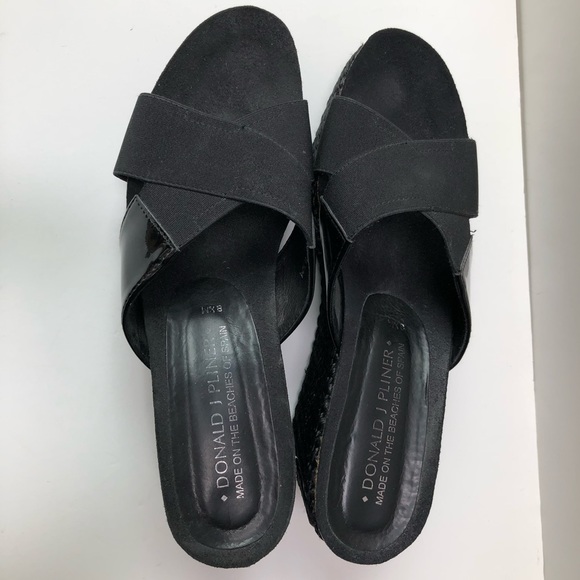 Donald J Pliner Wedges - Picture 5 of 7